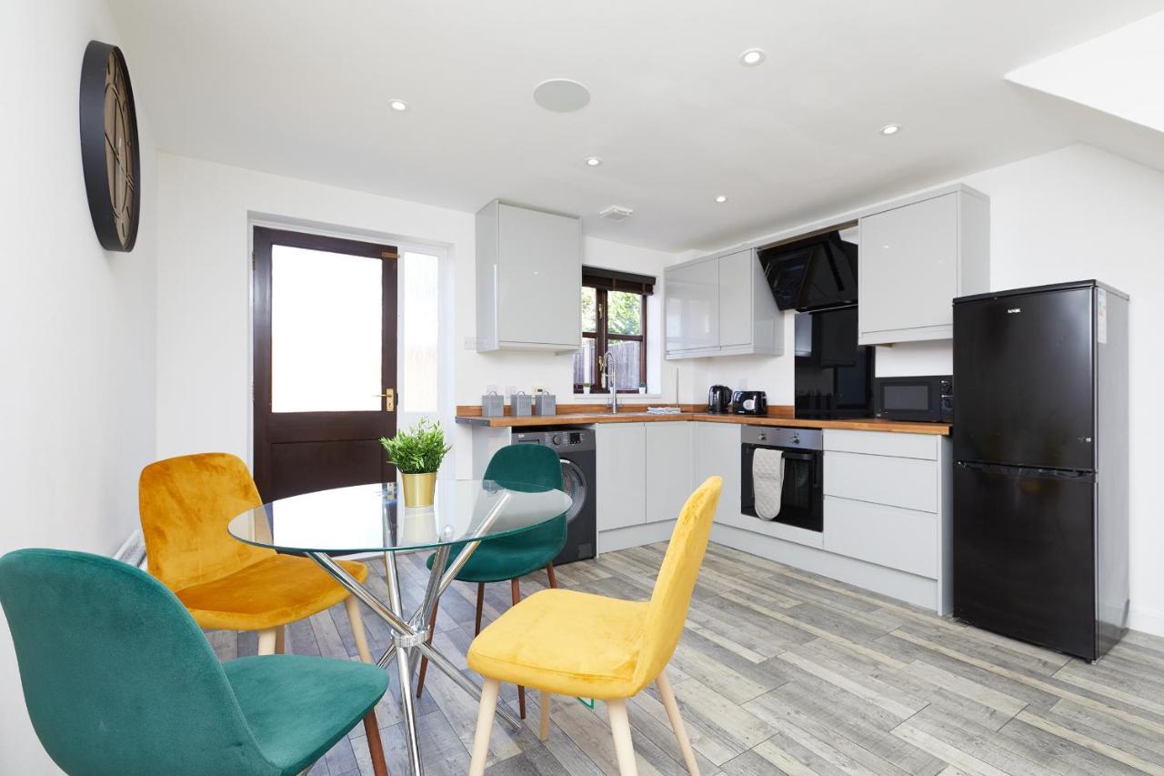 Modern 2 Bed House Near Queens Medical Centre Nottingham Exterior foto